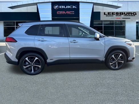 Used 2024 Toyota Corolla Cross XSE w/ Convenience Package image 8