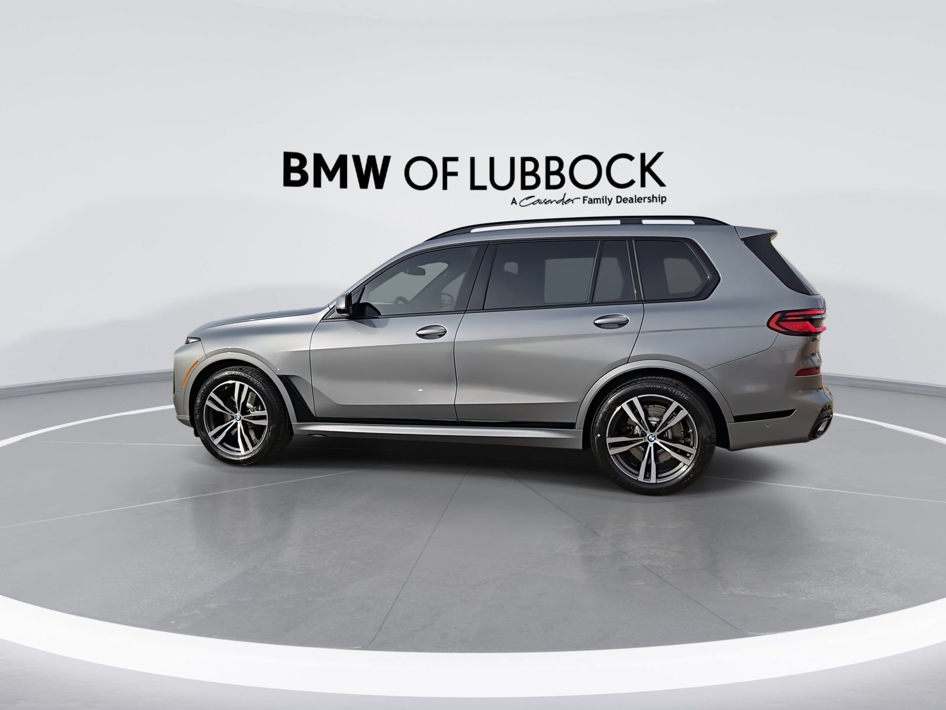 Used 2026 BMW X7 xDrive40i AWD/4WD image 6