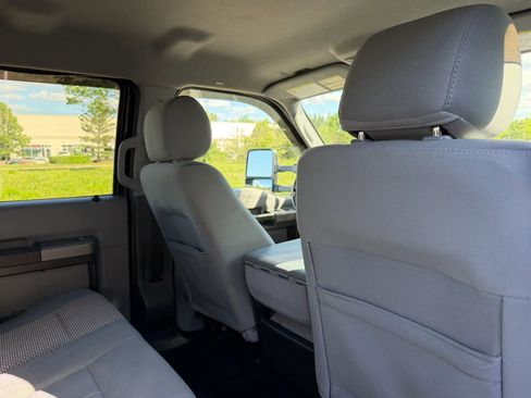 Used 2012 Ford F250 XLT w/ XLT Premium Pkg AWD/4WD image 29