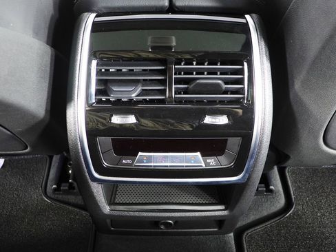 Used 2020 BMW X5 sDrive40i w/ Premium Package image 24