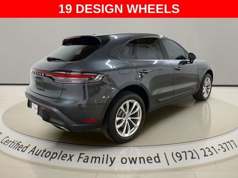 Used 2023 Porsche Macan AWD/4WD image 6