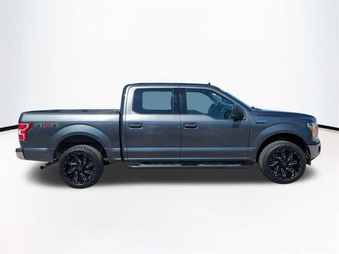 Used 2019 Ford F150 XLT image 4