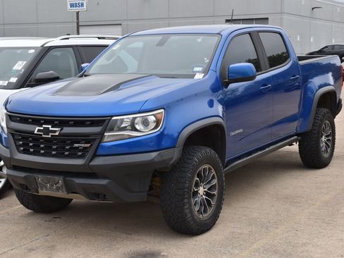 Used 2019 Chevrolet Colorado ZR2 image 2