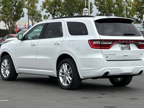 Used 2023 Dodge Durango GT image 6