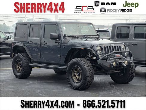 Used 2016 Jeep Wrangler Unlimited Sport w/ Connectivity Group AWD/4WD image 1