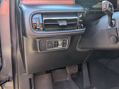 Used 2021 Lincoln Aviator Reserve w/ Equipment Group 208A image 15