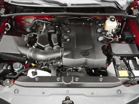 Used 2021 Toyota 4Runner SR5 Premium w/ Moonroof Package image 8