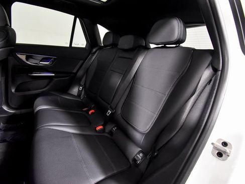 Certified 2025 Mercedes-Benz GLC 300 image 5
