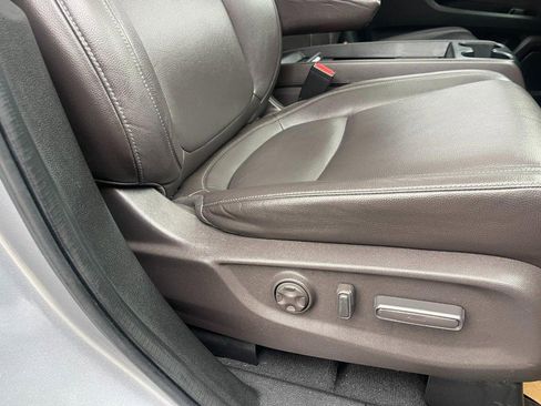 Used 2024 Honda Odyssey Touring image 7