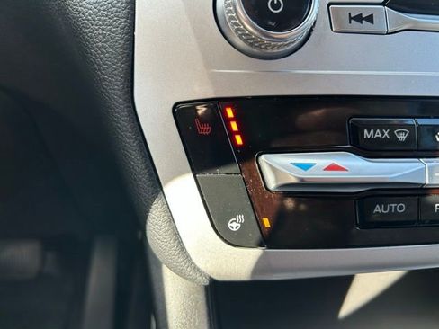 Used 2021 Ford Explorer XLT w/ Equipment Group 202A image 30