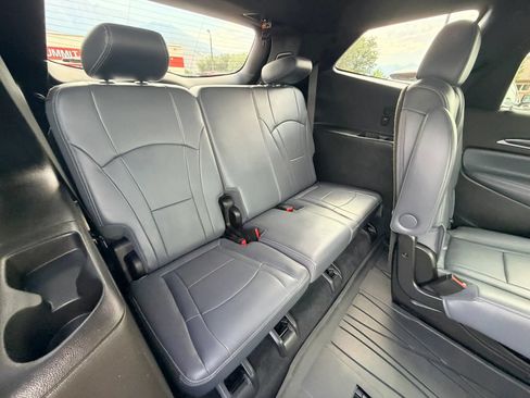 Used 2022 Buick Enclave Premium w/ Surround and Sites Package AWD/4WD image 25