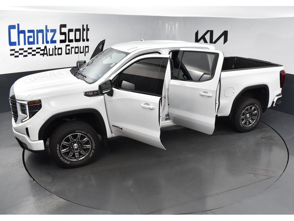 Used 2024 GMC Sierra 1500 AT4 AWD/4WD image 30