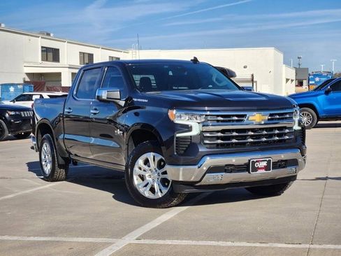 Used 2024 Chevrolet Silverado 1500 LTZ image 2