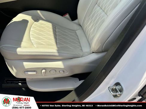 Certified 2023 Buick Enclave Avenir w/ Avenir Technology Package AWD/4WD image 21