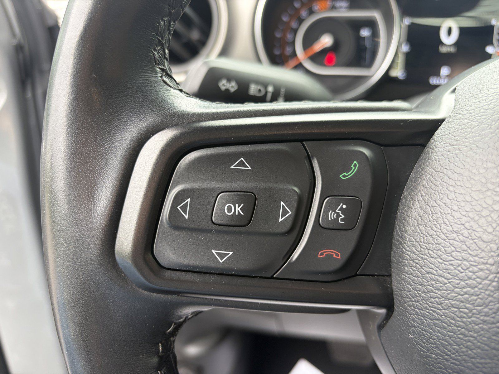 Used 2023 Jeep Wrangler Unlimited Sport AWD/4WD image 14