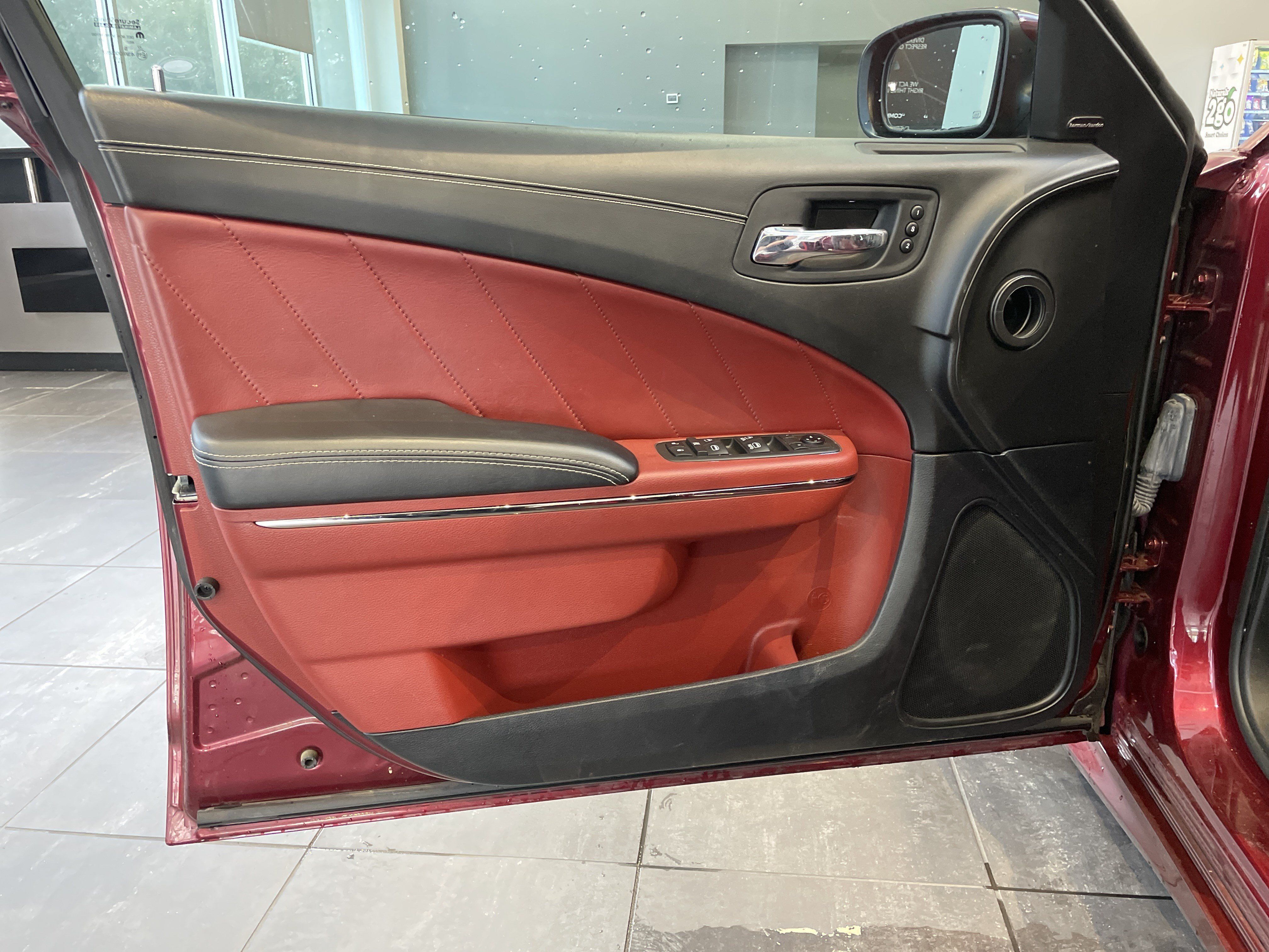 Used 2021 Dodge Charger SRT Hellcat w/ Harman/Kardon Audio Group RWD image 15