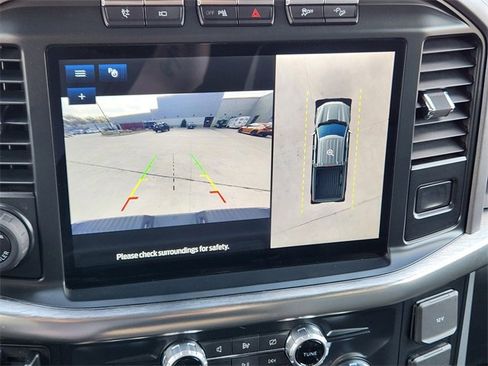 Used 2023 Ford F150 Lariat w/ Trailer Tow Package image 18