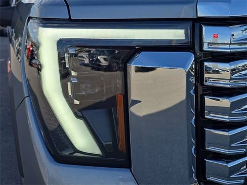 New 2025 GMC Sierra 2500 Denali w/ Max Trailering Package image 10