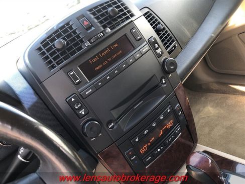 Used 2005 Cadillac SRX V8 RWD image 14