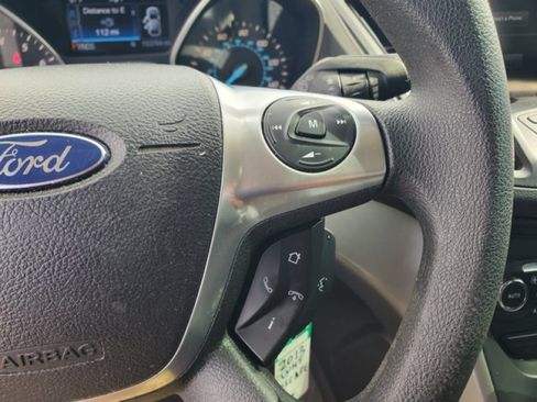 Used 2013 Ford Escape SE w/ Class II Trailer Tow Pkg FWD image 17