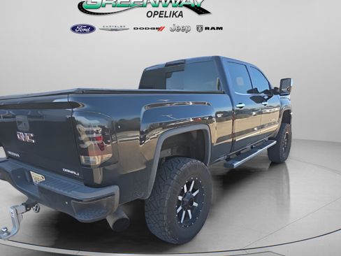 Used 2016 GMC Sierra 2500 Denali w/ Duramax Plus Package image 14