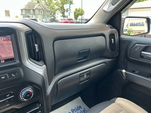 Used 2022 Chevrolet Silverado 1500 Custom AWD/4WD image 20