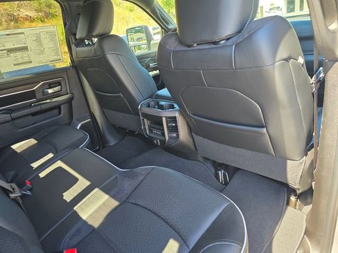 New 2026 RAM 2500 Laramie w/ Night Edition AWD/4WD image 25