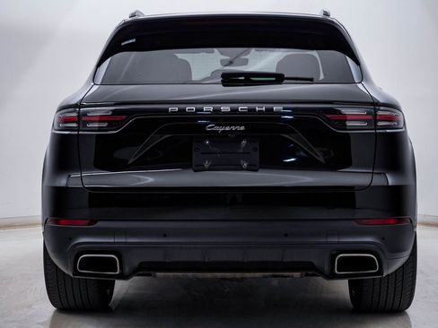 Certified 2022 Porsche Cayenne image 10