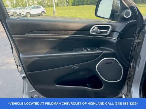 Used 2018 Jeep Grand Cherokee Summit AWD/4WD image 16