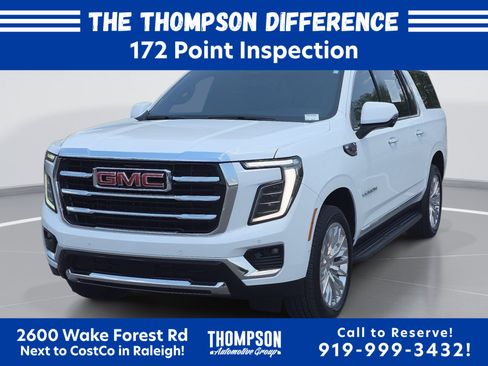 Used 2025 GMC Yukon XL Elevation AWD/4WD image 7