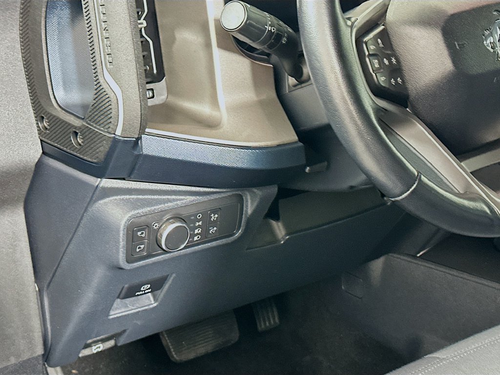 Used 2022 Ford Bronco Outer Banks AWD/4WD image 10