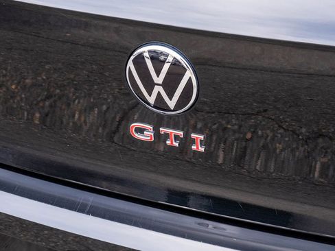 Used 2024 Volkswagen GTI SE image 37