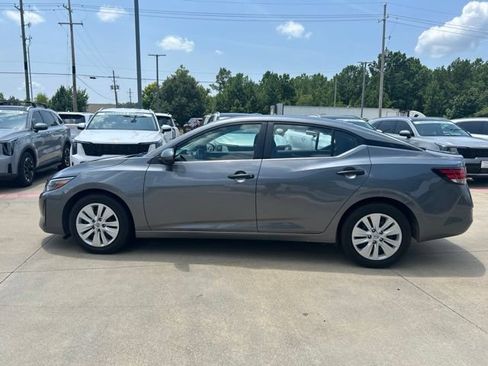 Used 2024 Nissan Sentra S FWD image 5