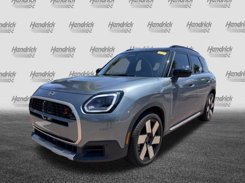 Used 2025 MINI Cooper Countryman S w/ Comfort Package Max AWD/4WD image 5