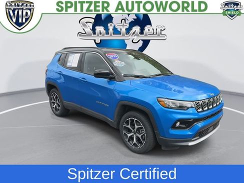 Used 2025 Jeep Compass Limited AWD/4WD image 2