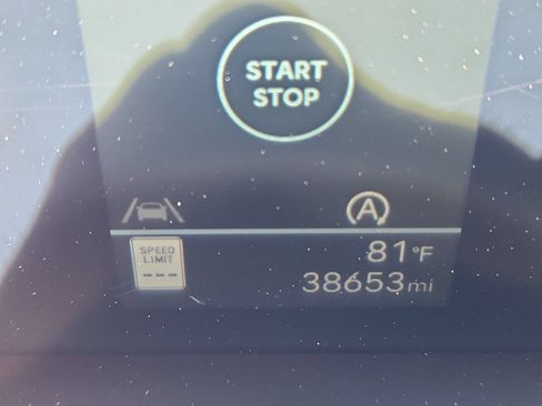 Used 2025 Hyundai Tucson SEL AWD/4WD image 24