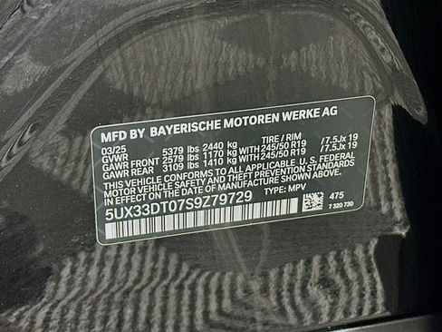 Used 2025 BMW X4 xDrive30i w/ Premium Package image 12