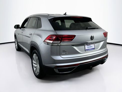 Used 2023 Volkswagen Atlas Cross Sport SE image 7