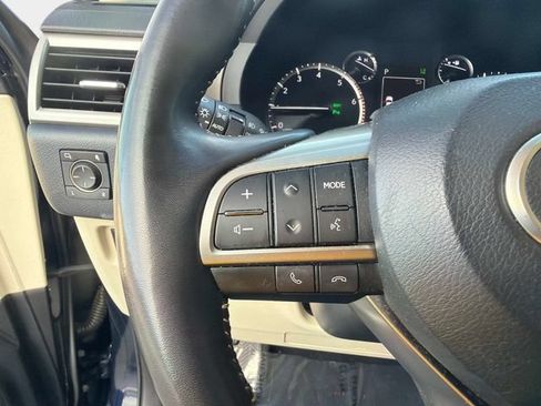 Used 2022 Lexus GX 460 Premium w/ Accessory Package AWD/4WD image 29