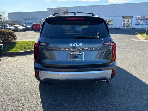 Used 2024 Kia Telluride S image 7
