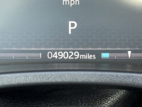 Used 2020 Jaguar XE S image 29