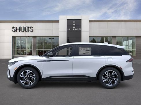 New 2026 Lincoln Nautilus Premier w/ Jet Appearance Package image 4