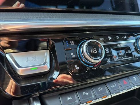 Used 2023 GMC Sierra 1500 Denali w/ Denali Reserve Package AWD/4WD image 37