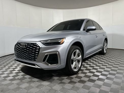 Used 2023 Audi Q5 2.0T Premium Plus w/ Premium Plus Package AWD/4WD image 4