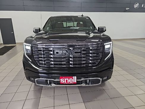 Used 2023 GMC Sierra 1500 Denali Ultimate image 8