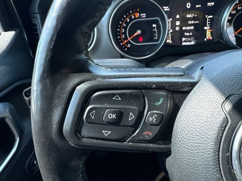 Used 2021 Jeep Gladiator Sport AWD/4WD image 14