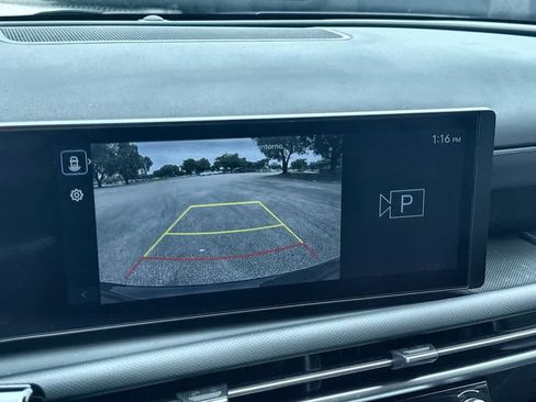 Used 2025 Hyundai Tucson SEL FWD image 19