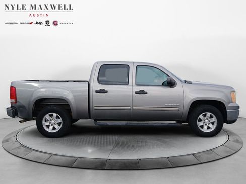 Used 2013 GMC Sierra 1500 SLE w/ Power Tech Package image 15