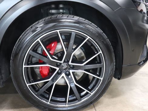 Used 2021 Audi Q8 Premium Plus w/ Premium Plus Package image 38