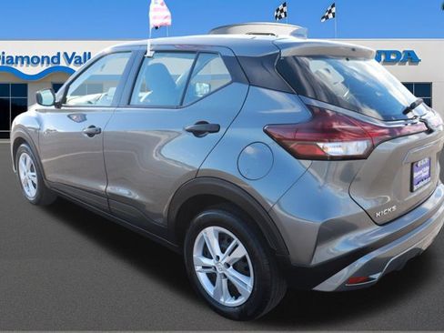 Used 2024 Nissan Kicks S image 4
